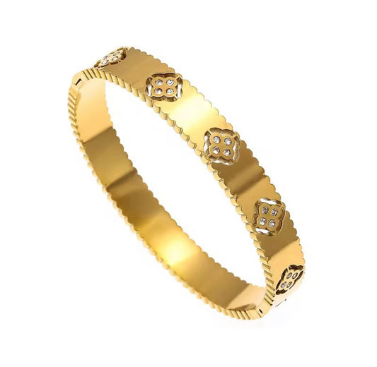 Bamsi bracelet