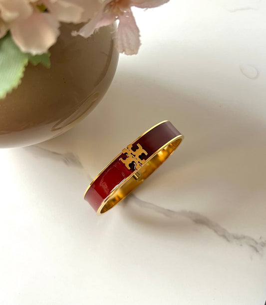 Gold plated bracelet in stainless steel
